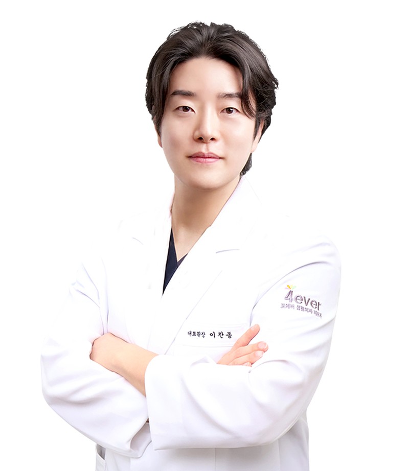 Dr. Lee Chan-jong, Medical Director
